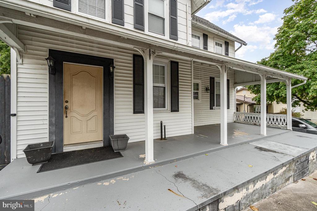 148 N Union St