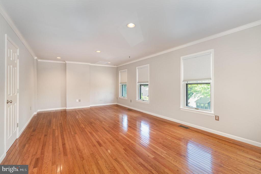 1148 Galway Ct