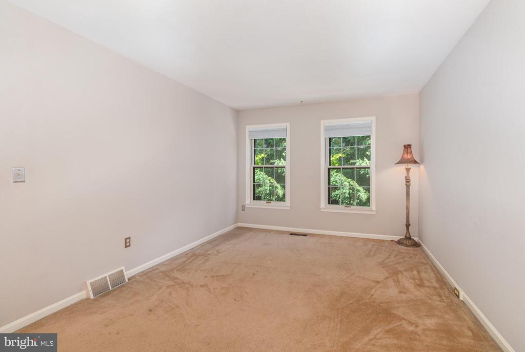 1148 Galway Ct