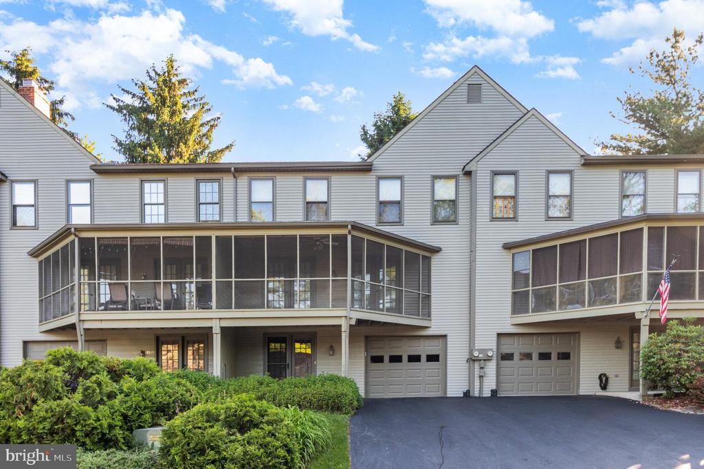 1148 Galway Ct