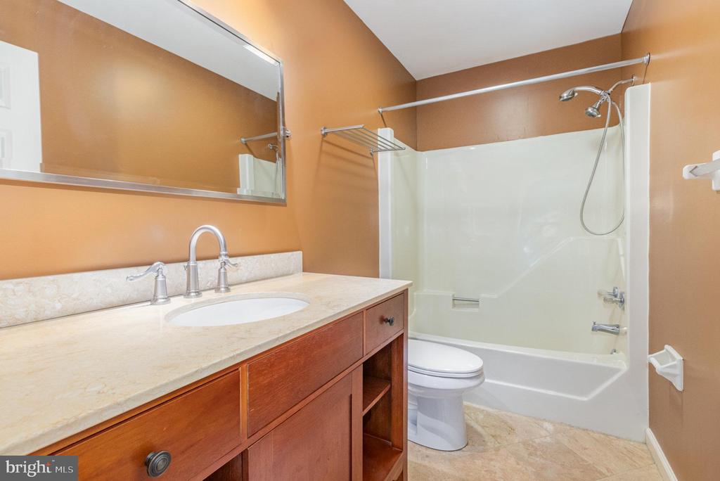 1148 Galway Ct