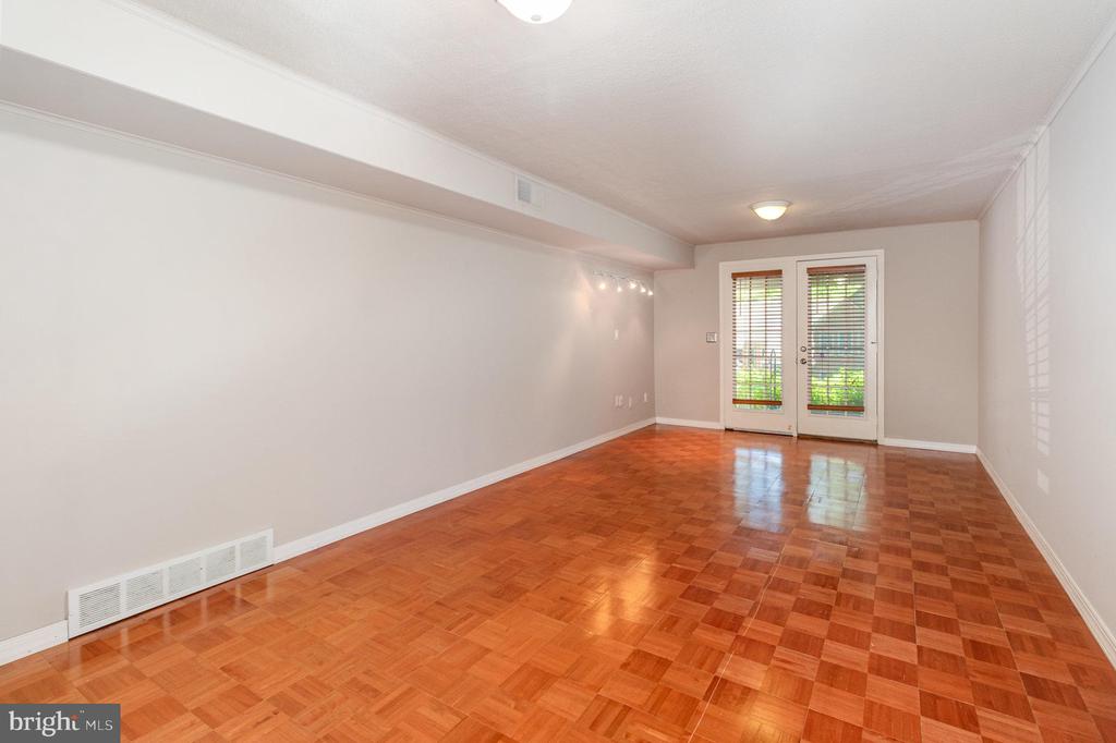 1148 Galway Ct