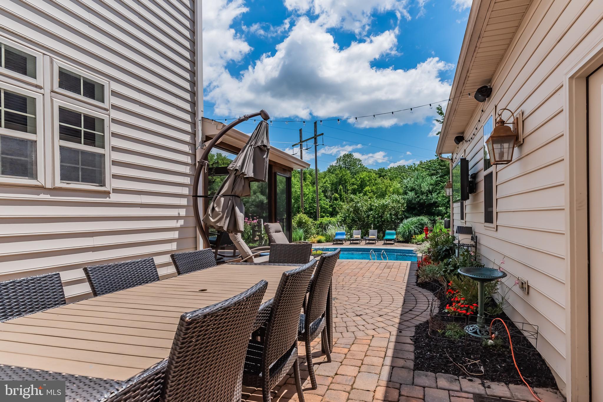 2749 Westhampton Ter