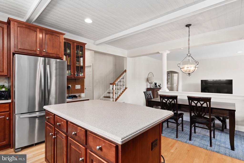 2749 Westhampton Ter