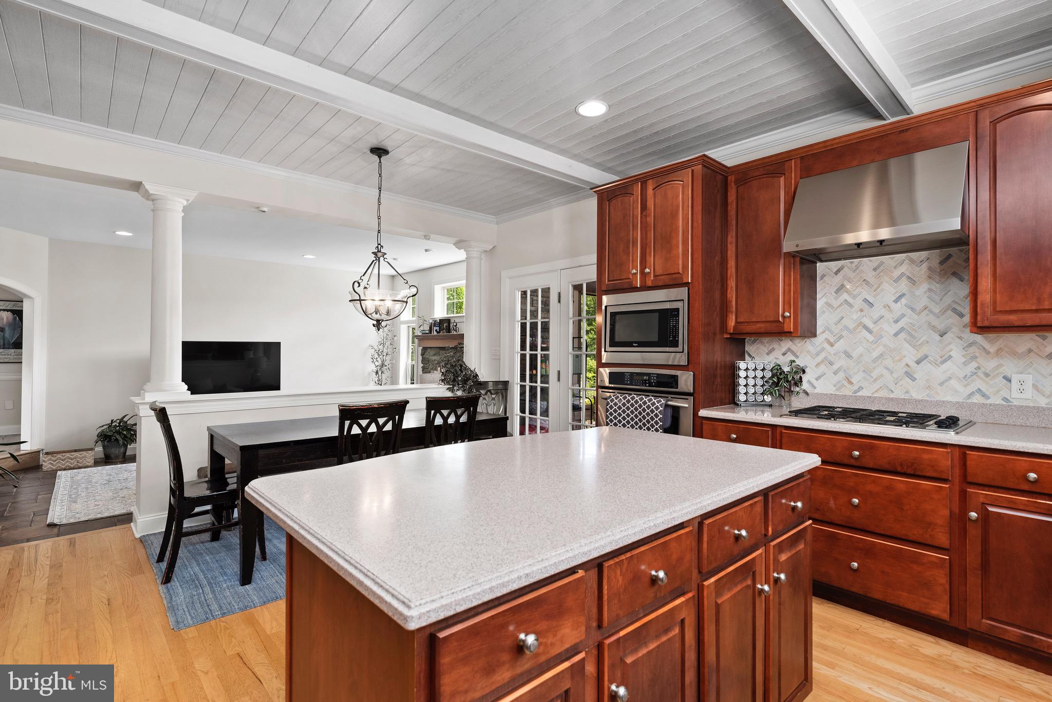 2749 Westhampton Ter