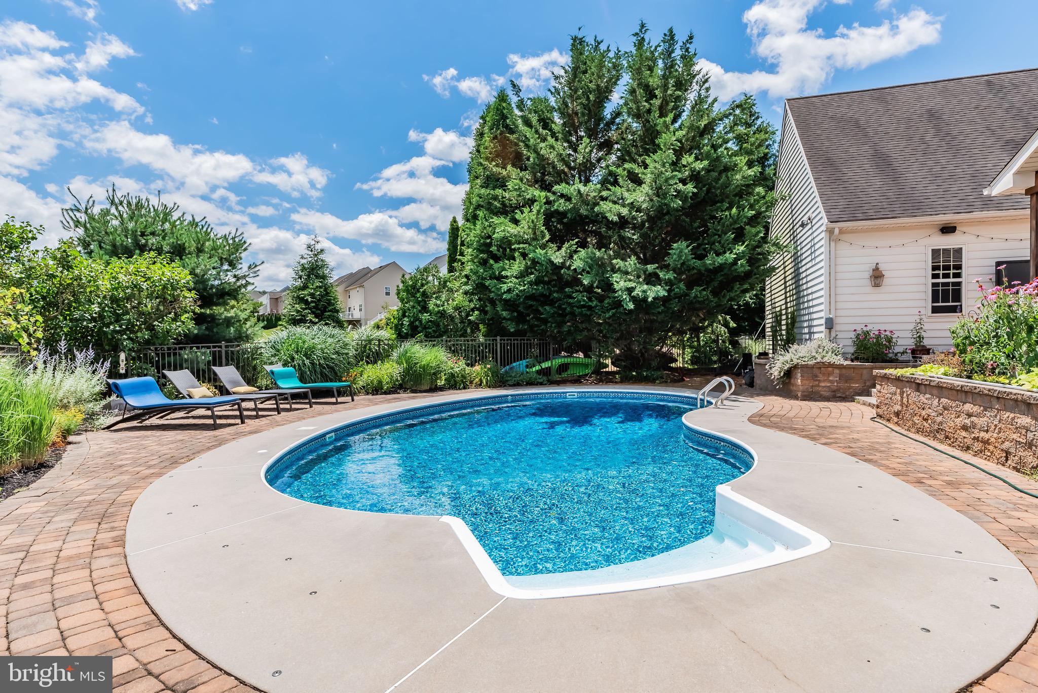 2749 Westhampton Ter