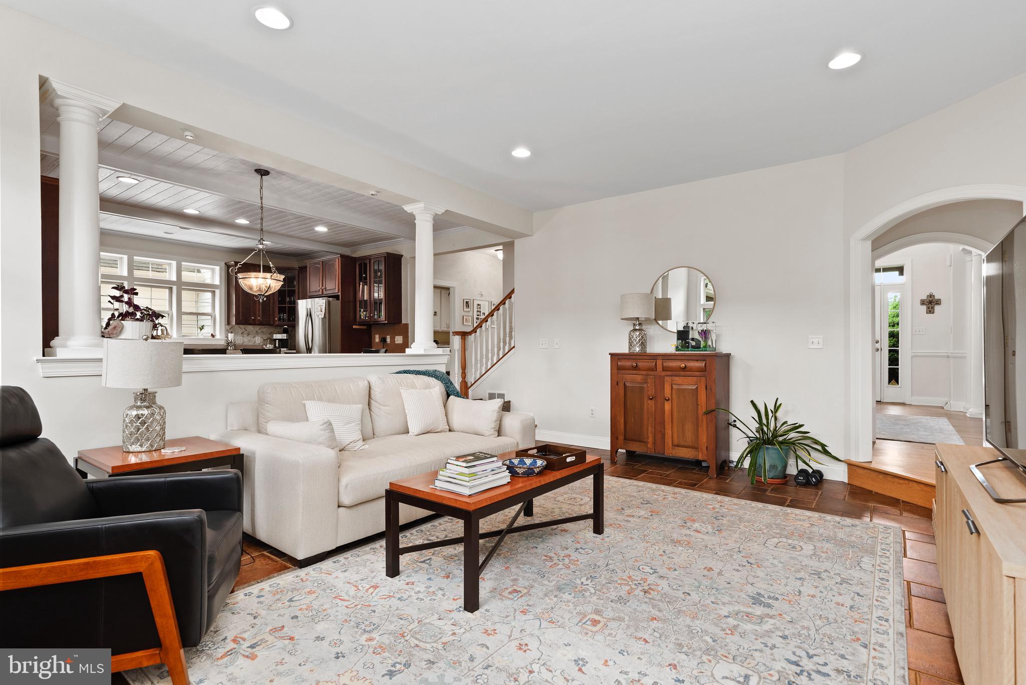 2749 Westhampton Ter