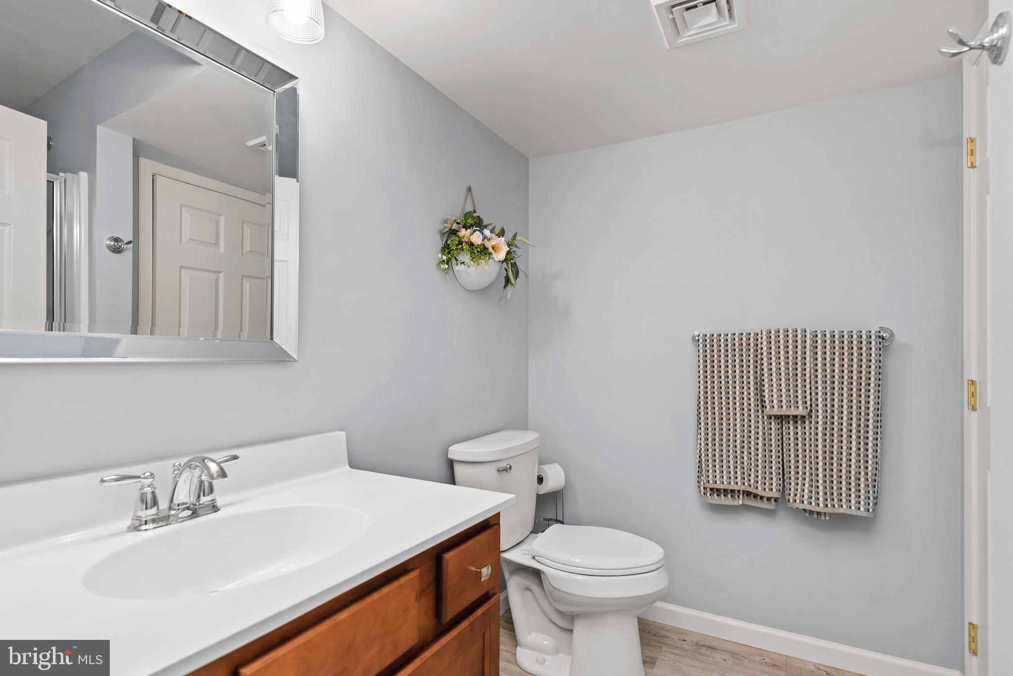 2749 Westhampton Ter