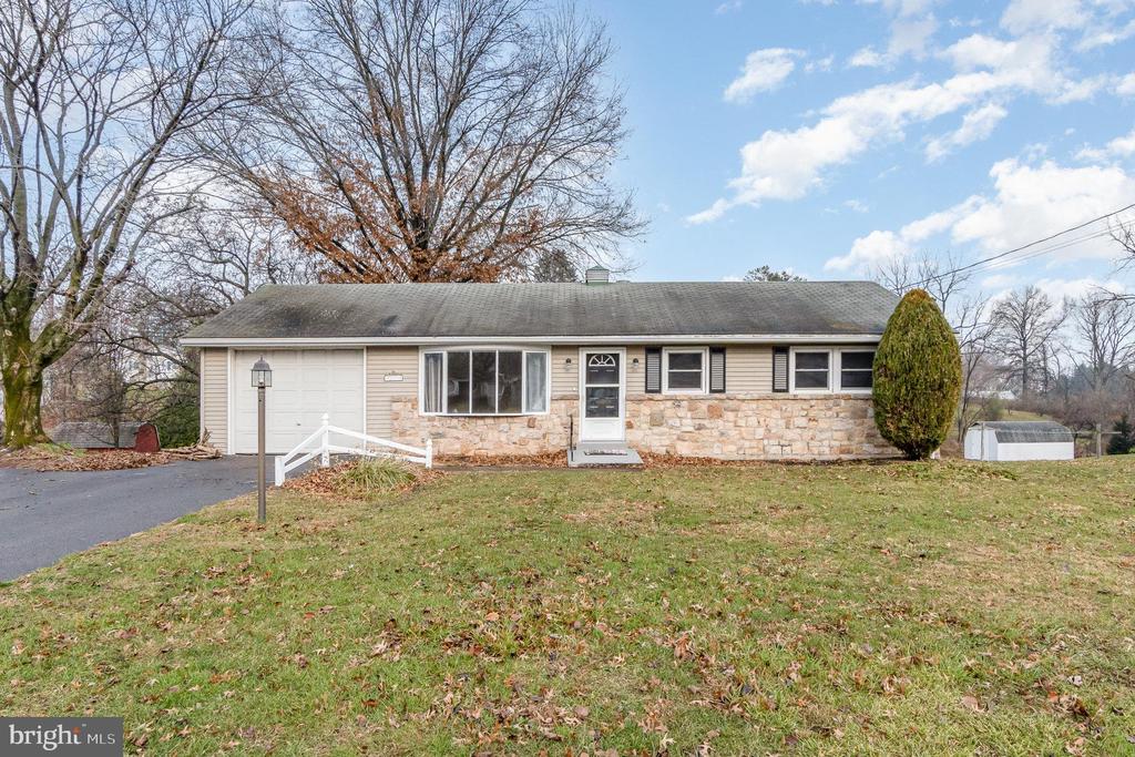 4033 Route 209