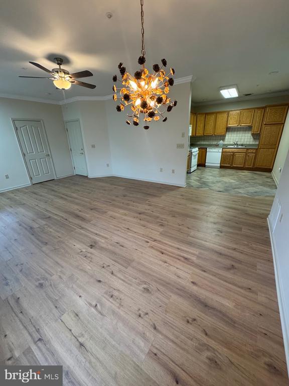 145 Leonard Ln