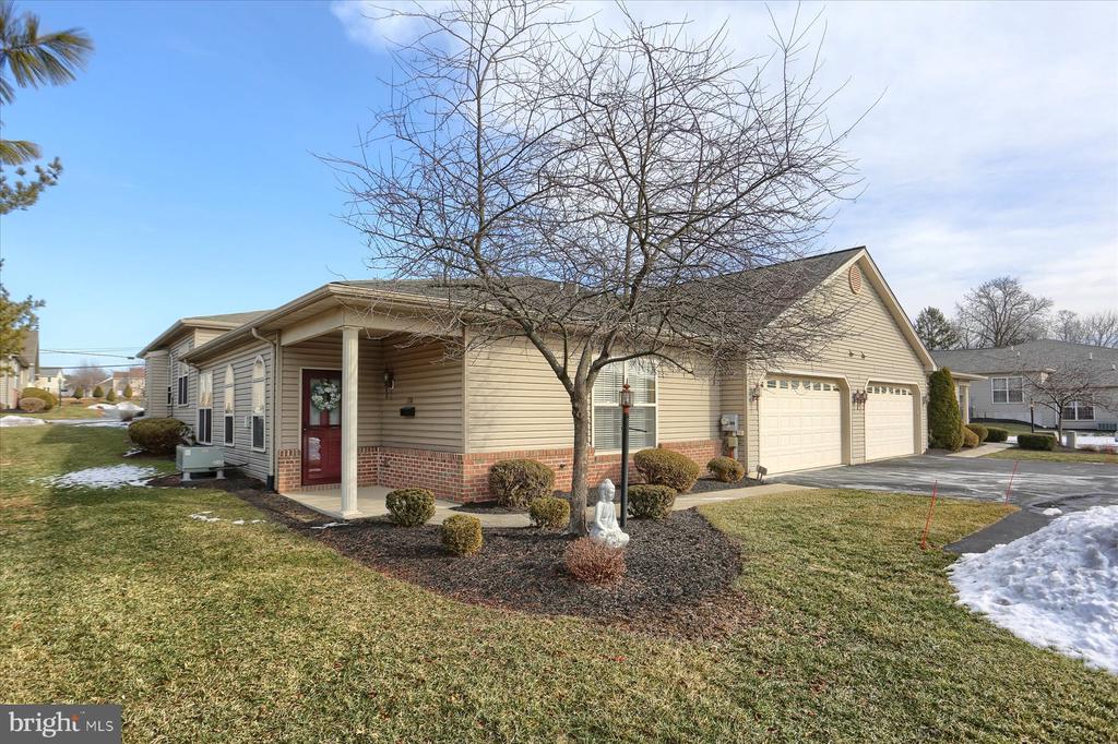 170 Meadowview Dr
