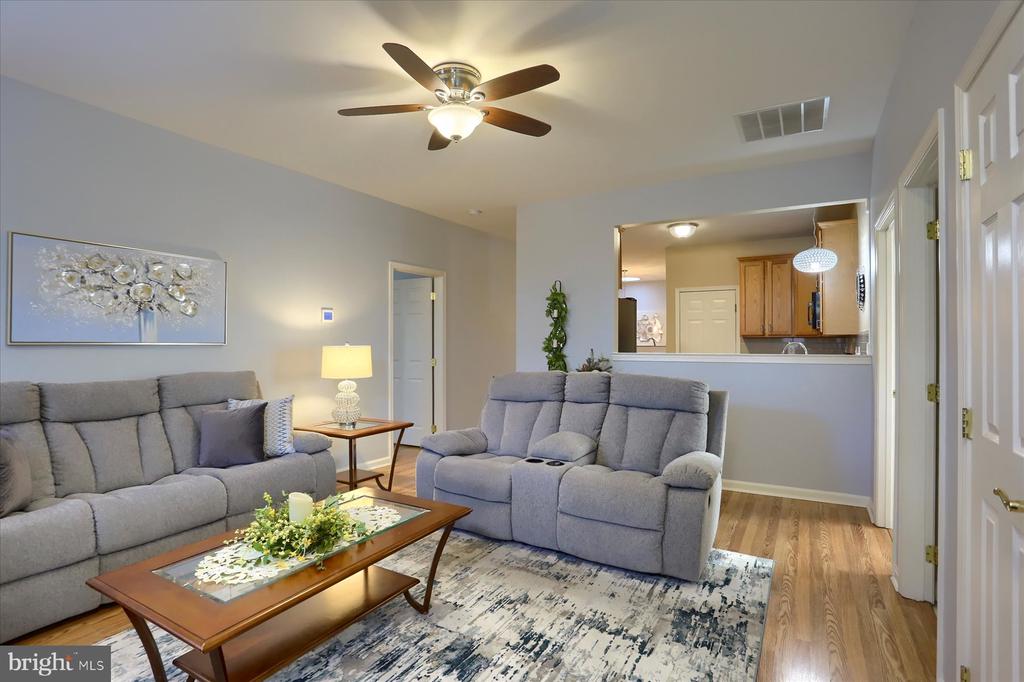 170 Meadowview Dr
