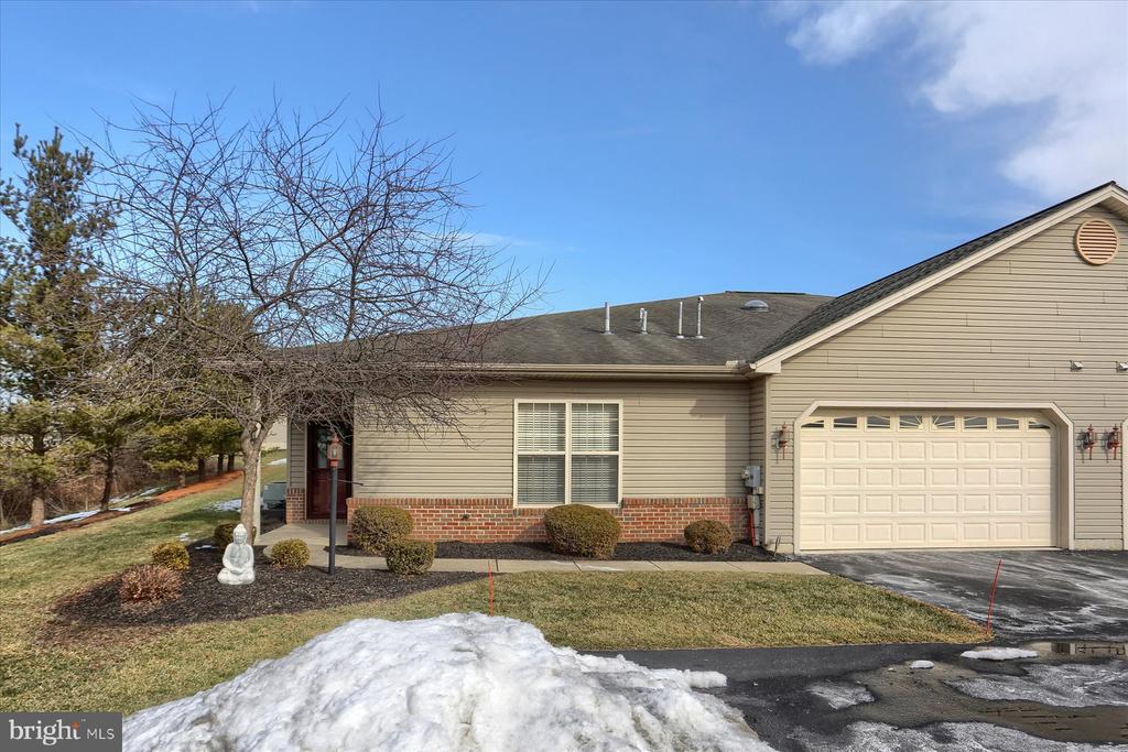 170 Meadowview Dr