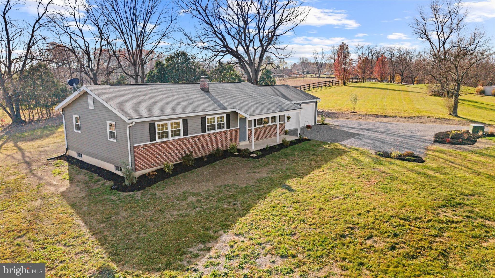 319 Spring Rd