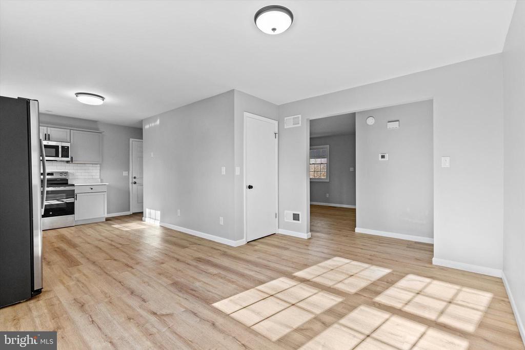 319 Spring Rd