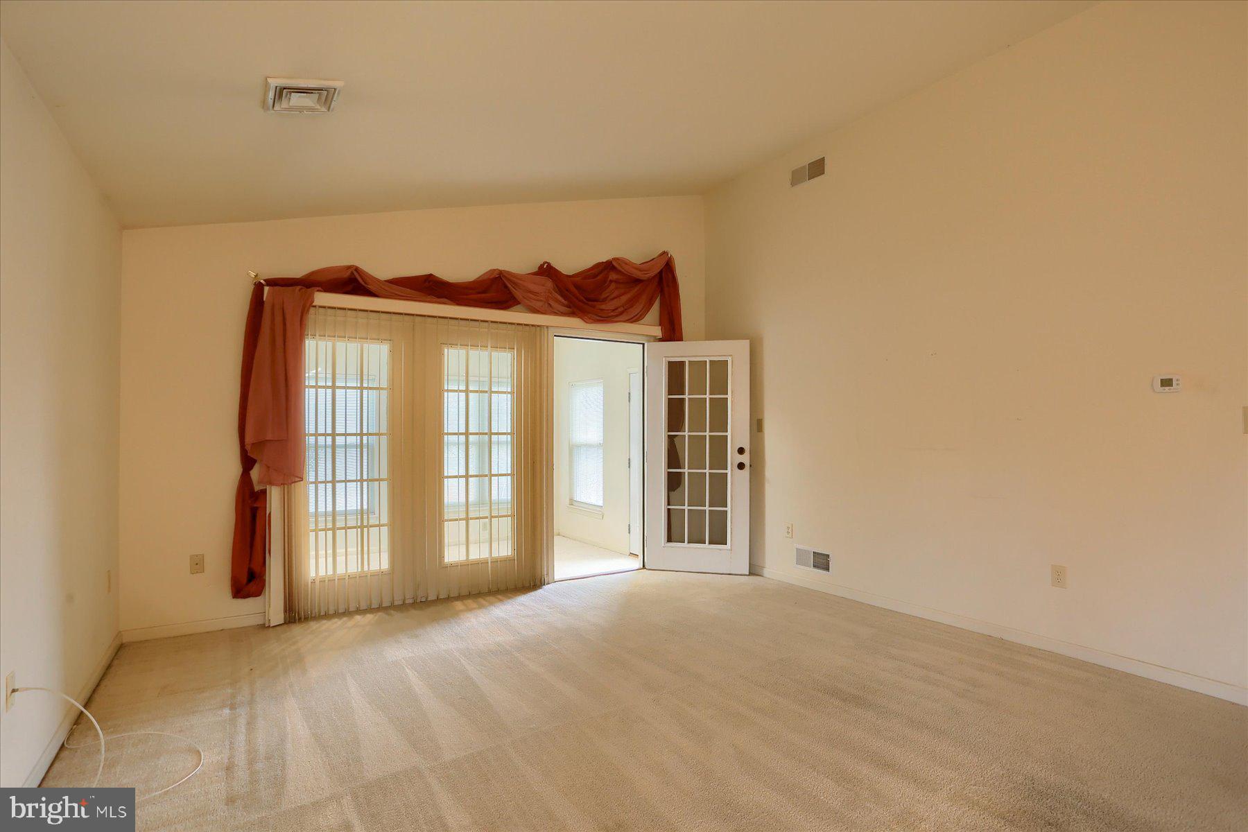 6266 S Highlands Cir