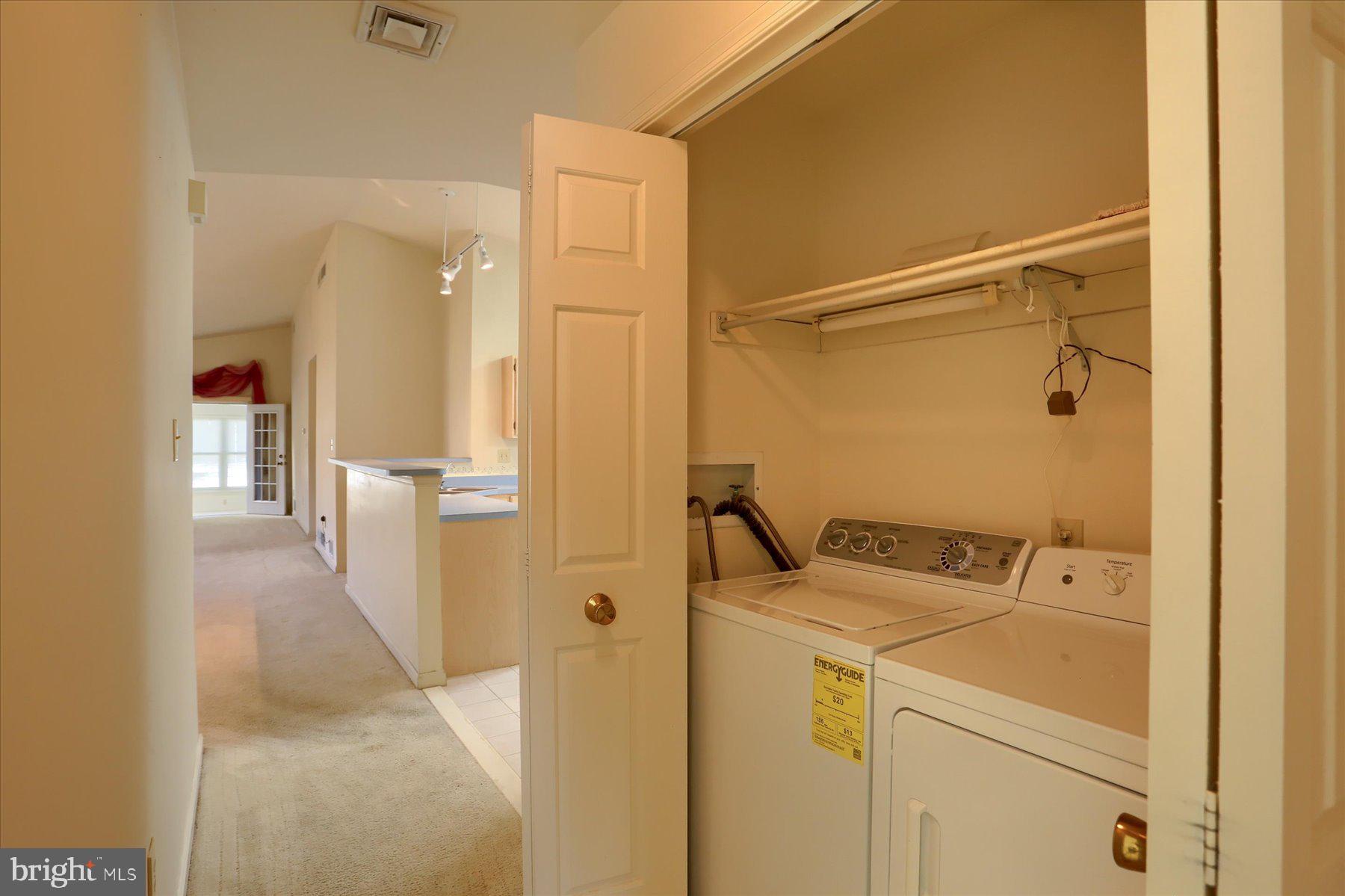 6266 S Highlands Cir