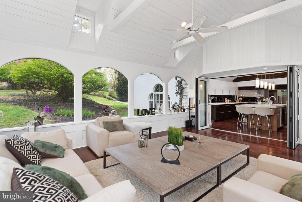 1485 Fairmont Dr