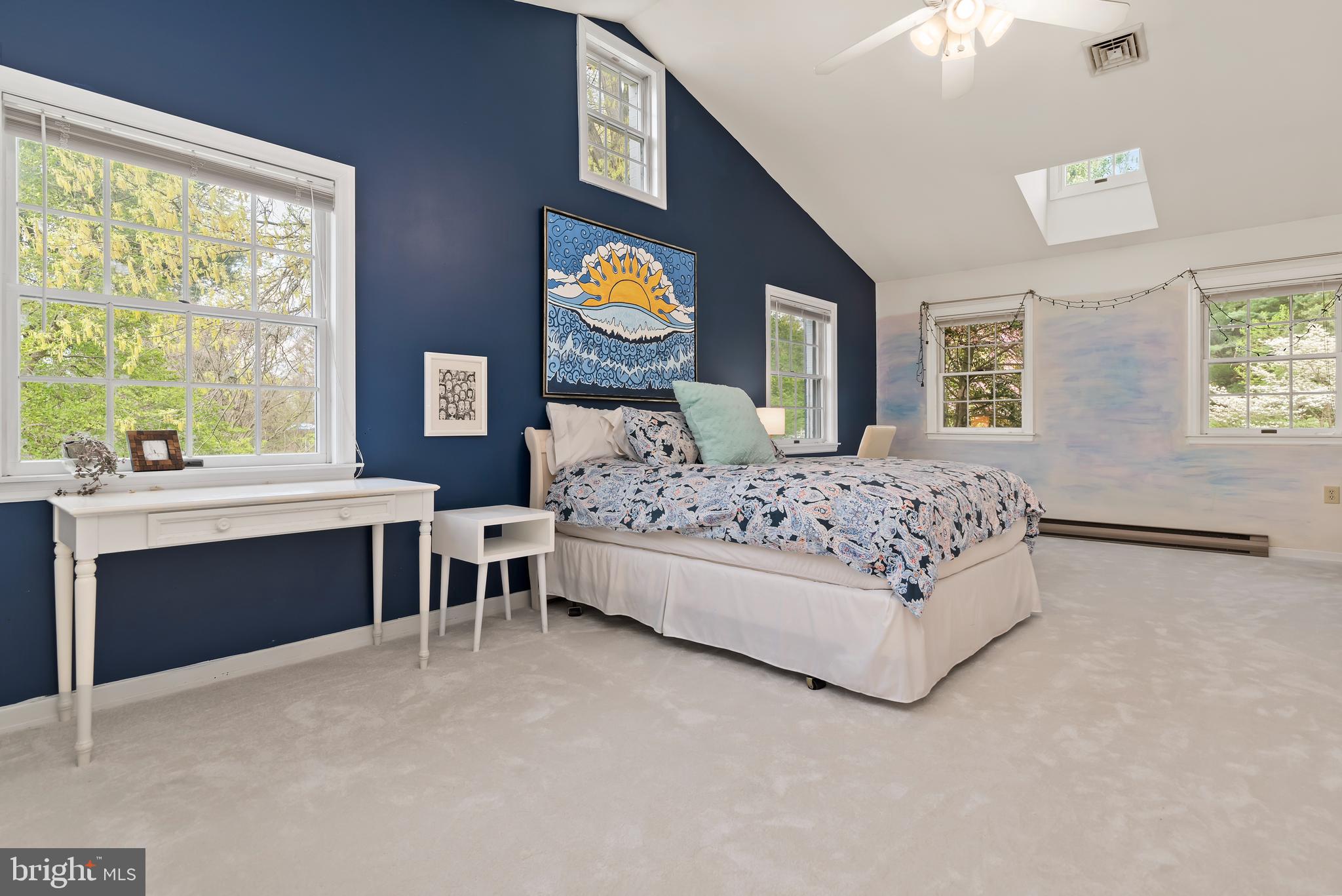 1485 Fairmont Dr