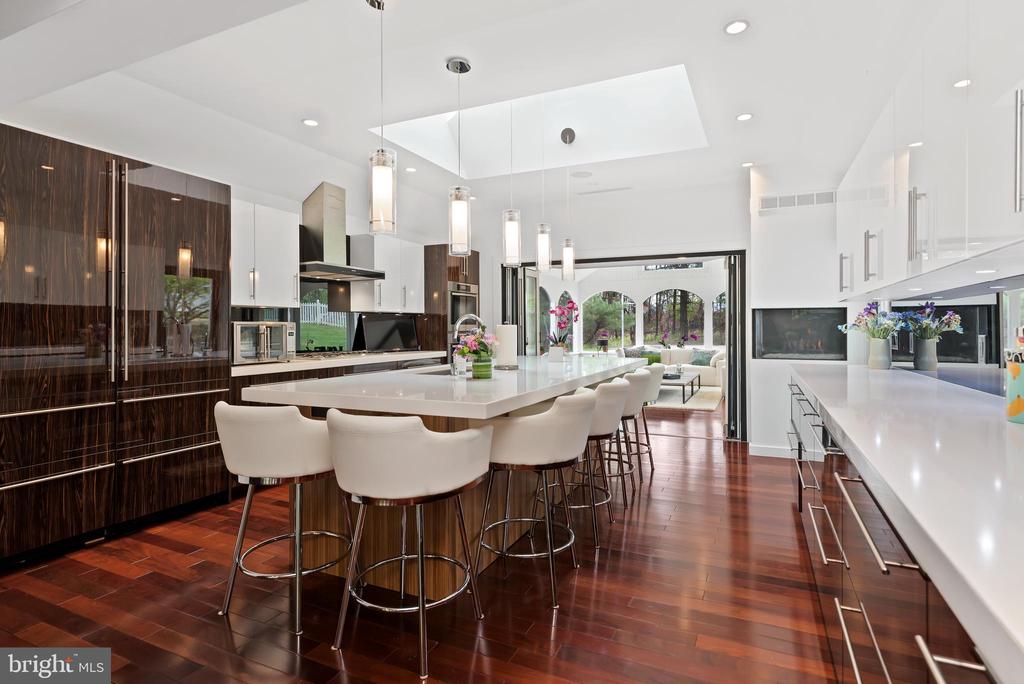 1485 Fairmont Dr