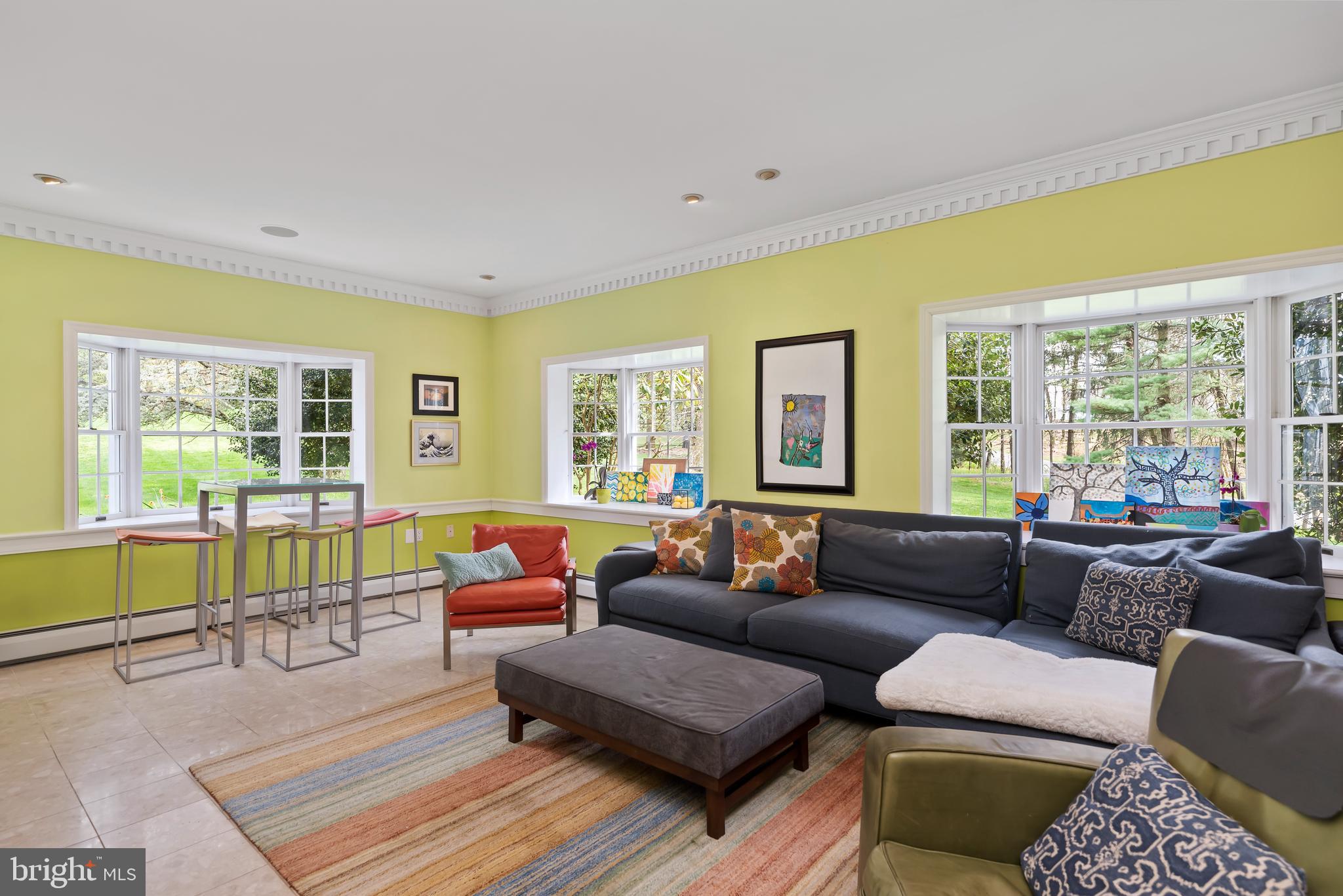1485 Fairmont Dr