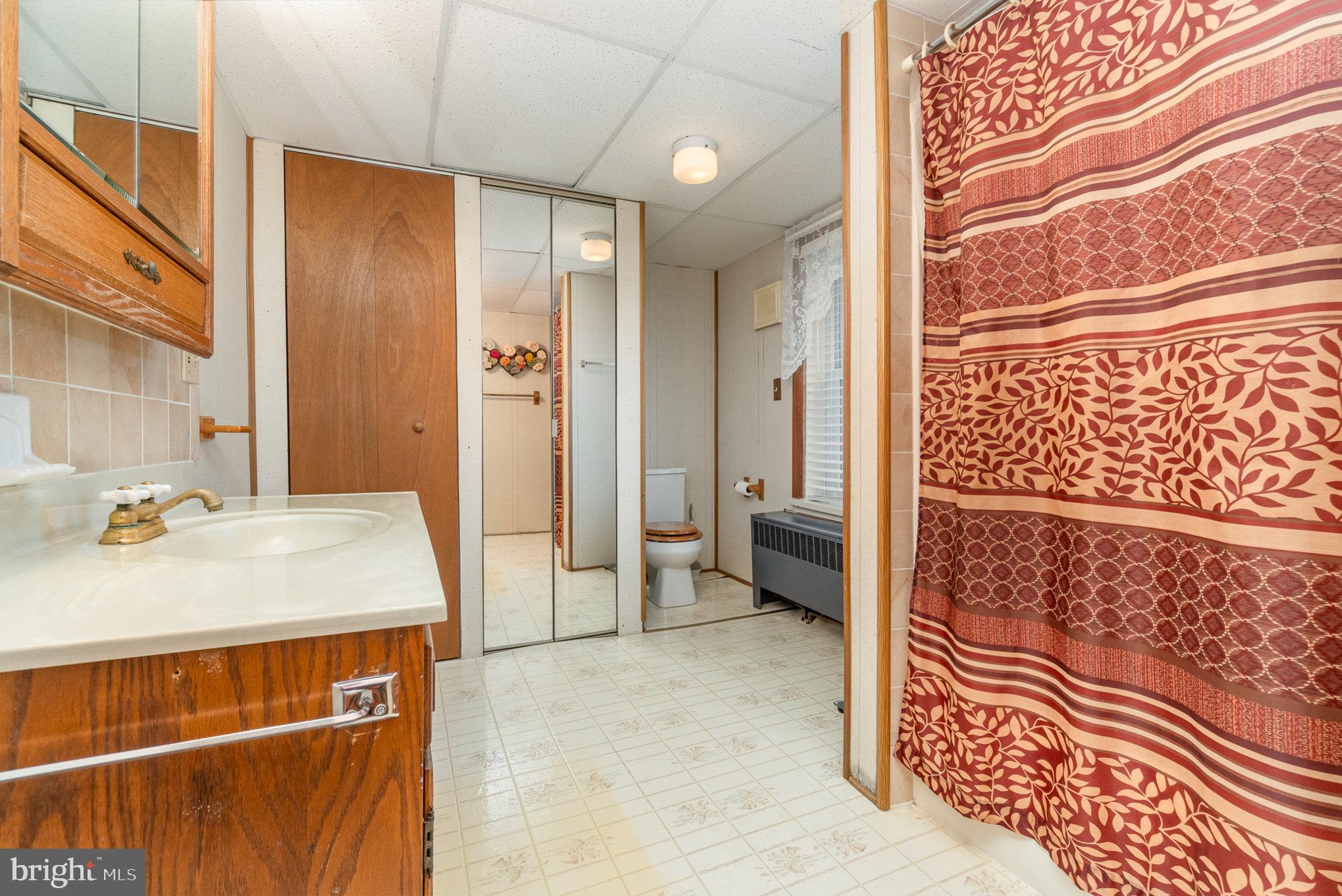 1405 BERRYSBURG ROAD