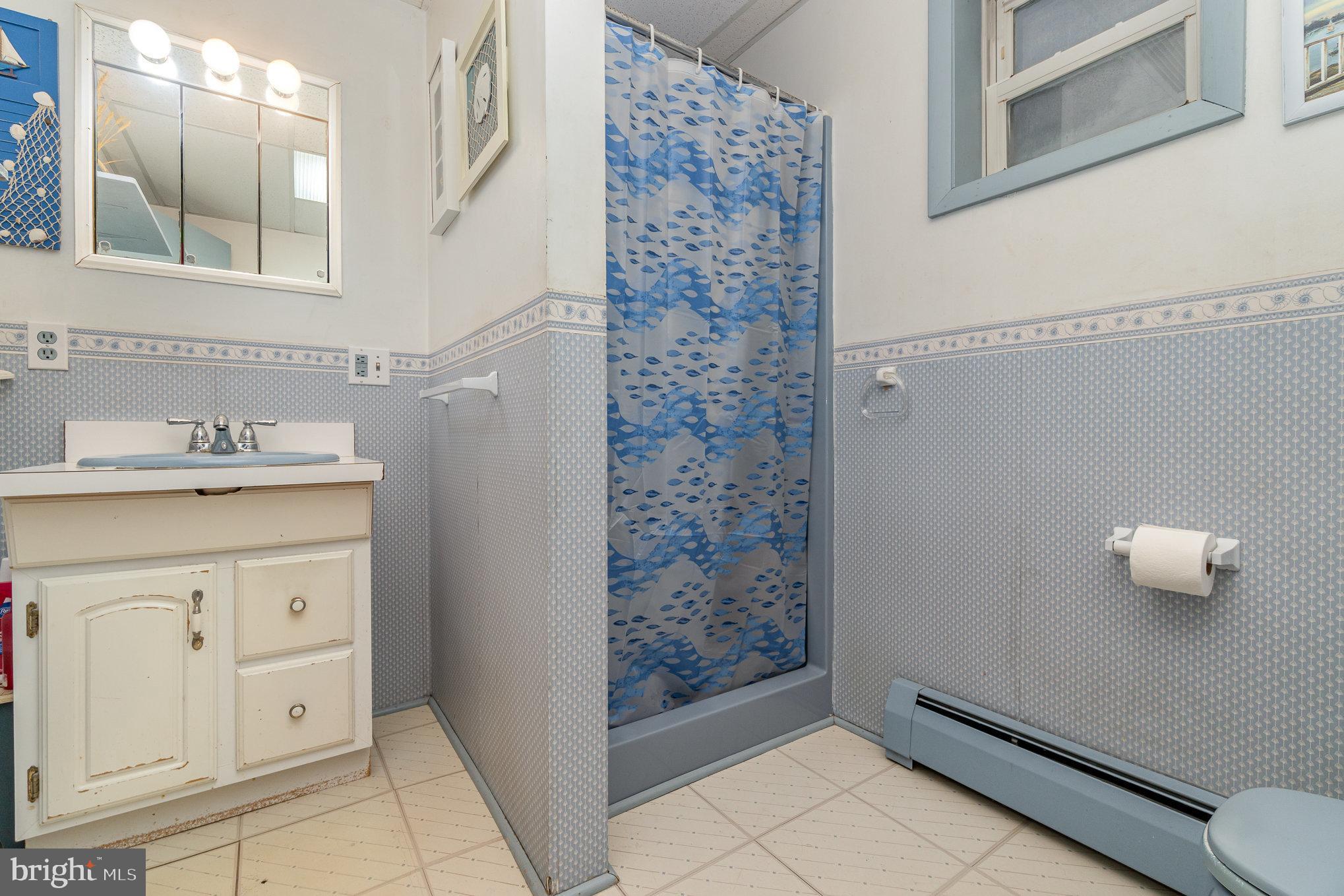 1405 BERRYSBURG ROAD