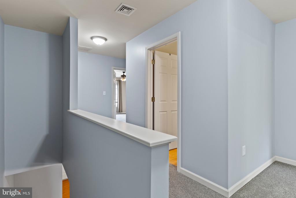 7883 Manada Ct