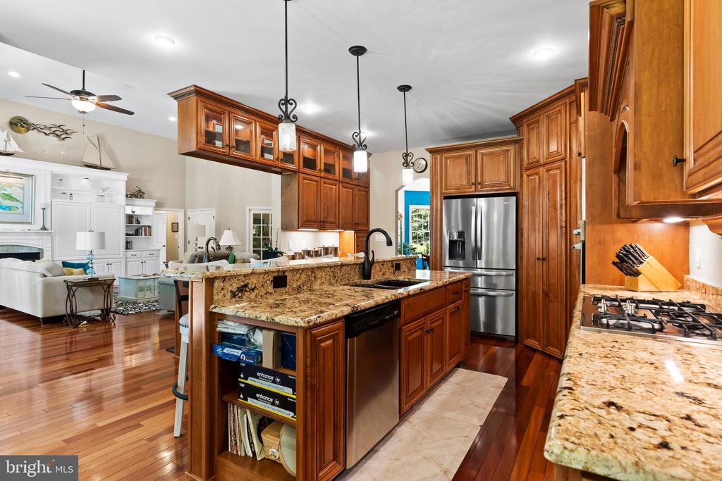 1760 White Oak Cir