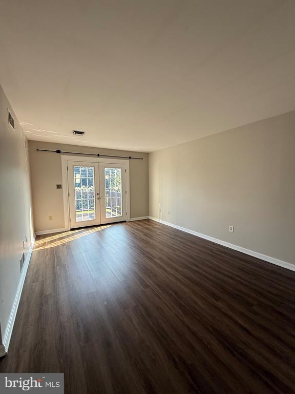 1904 DAYBREAK CIR