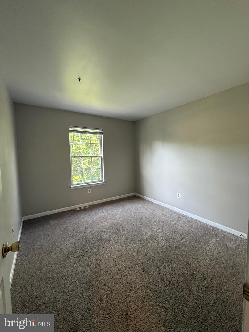 1904 DAYBREAK CIR