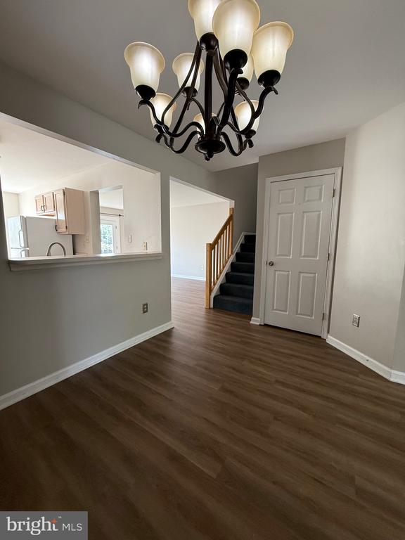 1904 DAYBREAK CIR