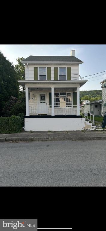 411 JULIAN STREET