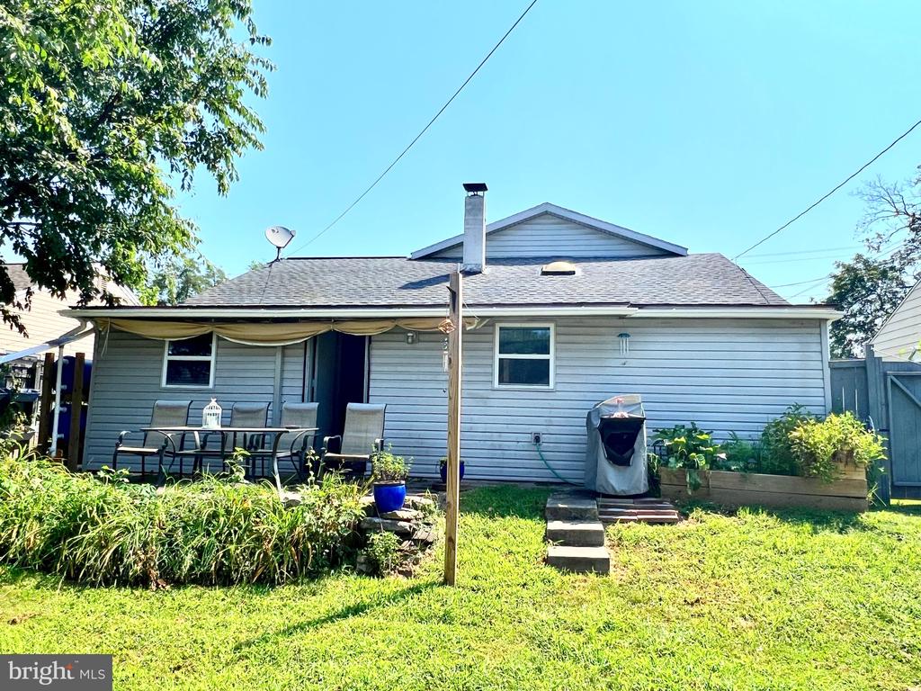 3938 N 6TH STREET
