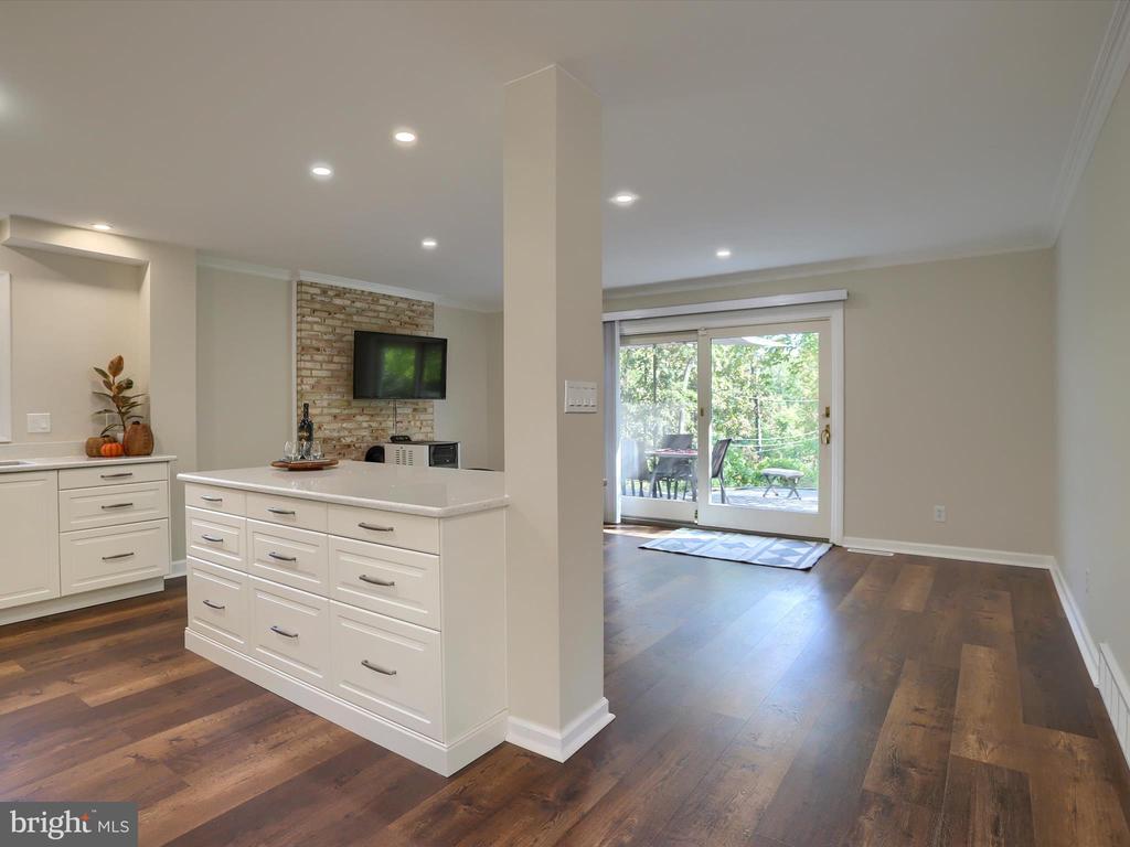 2051 SAUERS ROAD