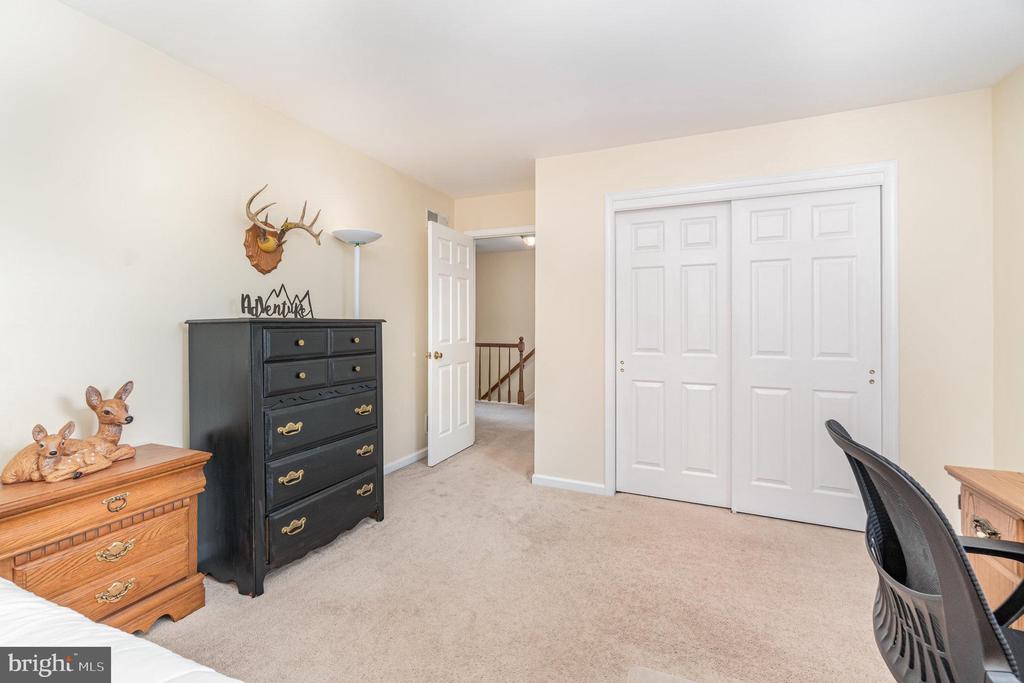 2512 BLARNEY DRIVE