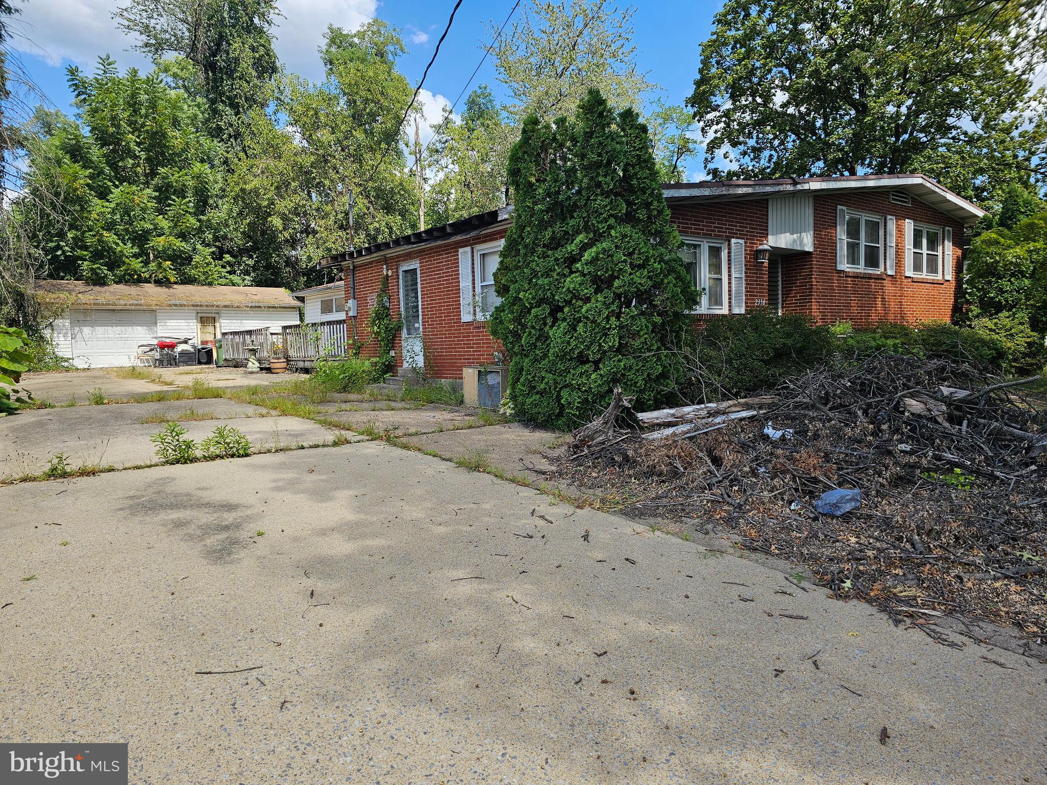 2336 THORNTON ROAD