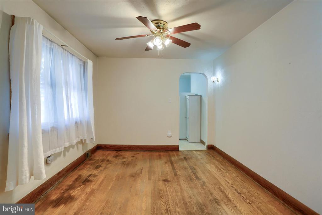 51 S 46TH STREET