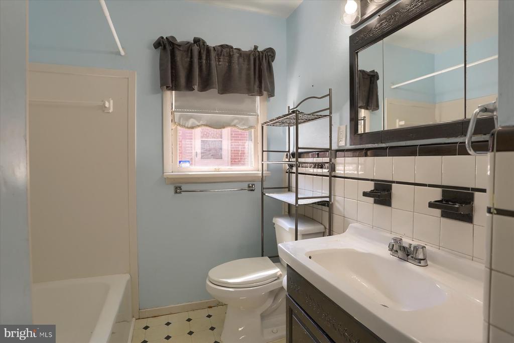 51 S 46TH STREET