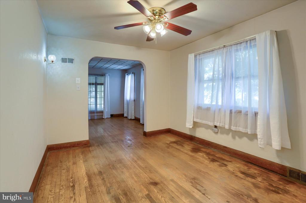 51 S 46TH STREET