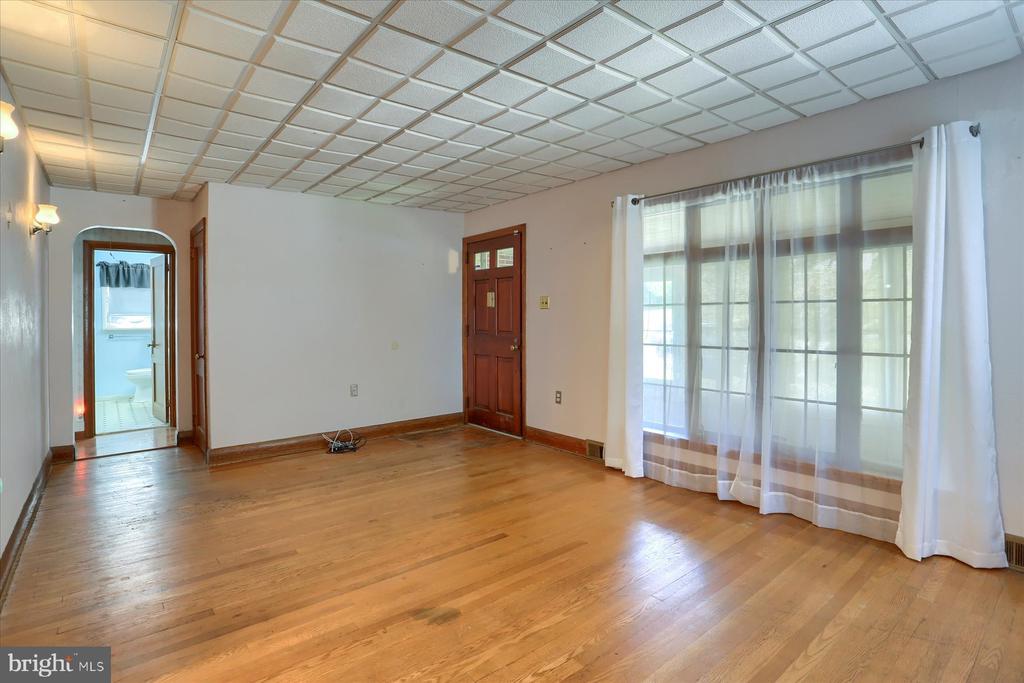 51 S 46TH STREET
