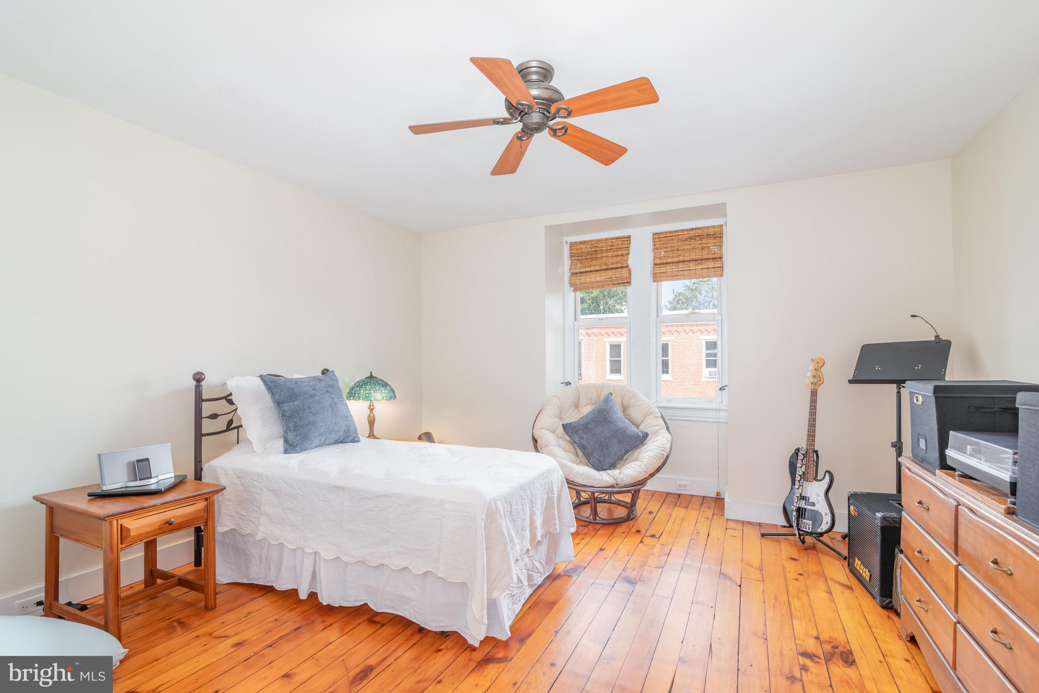 1112 GREEN STREET