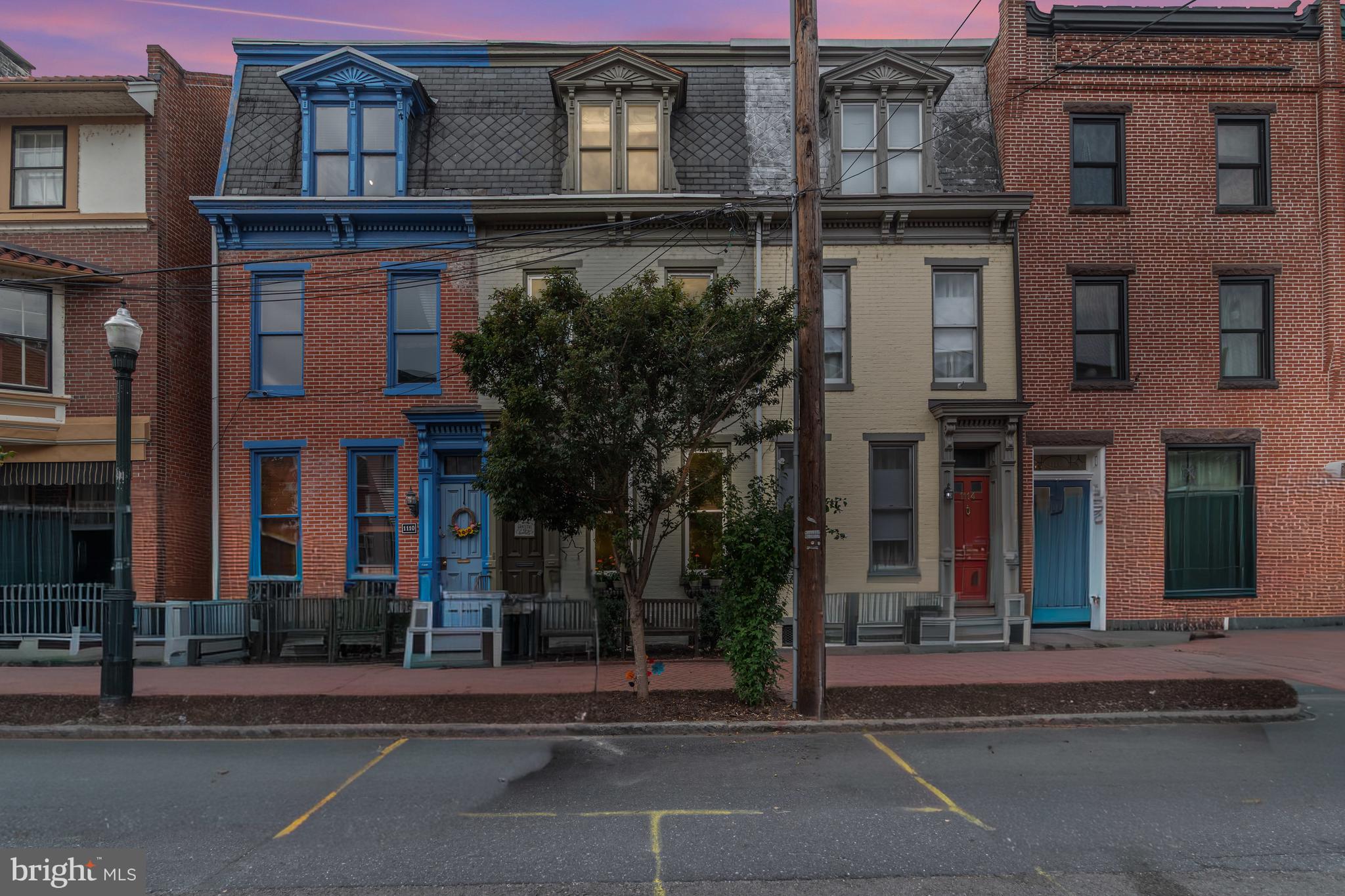 1112 GREEN STREET