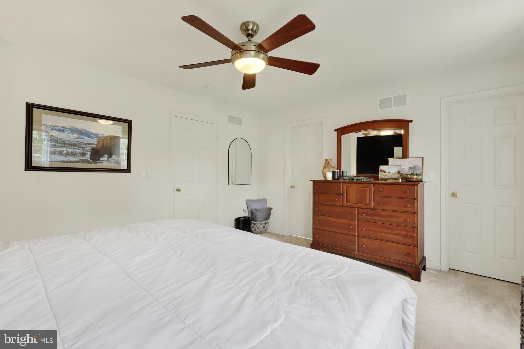 4648 MARGARETS DRIVE