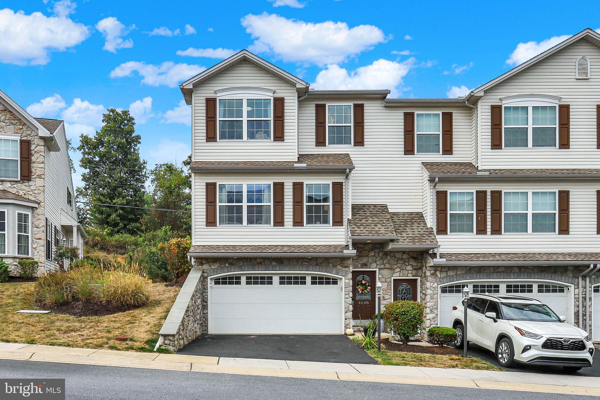 4648 MARGARETS DRIVE