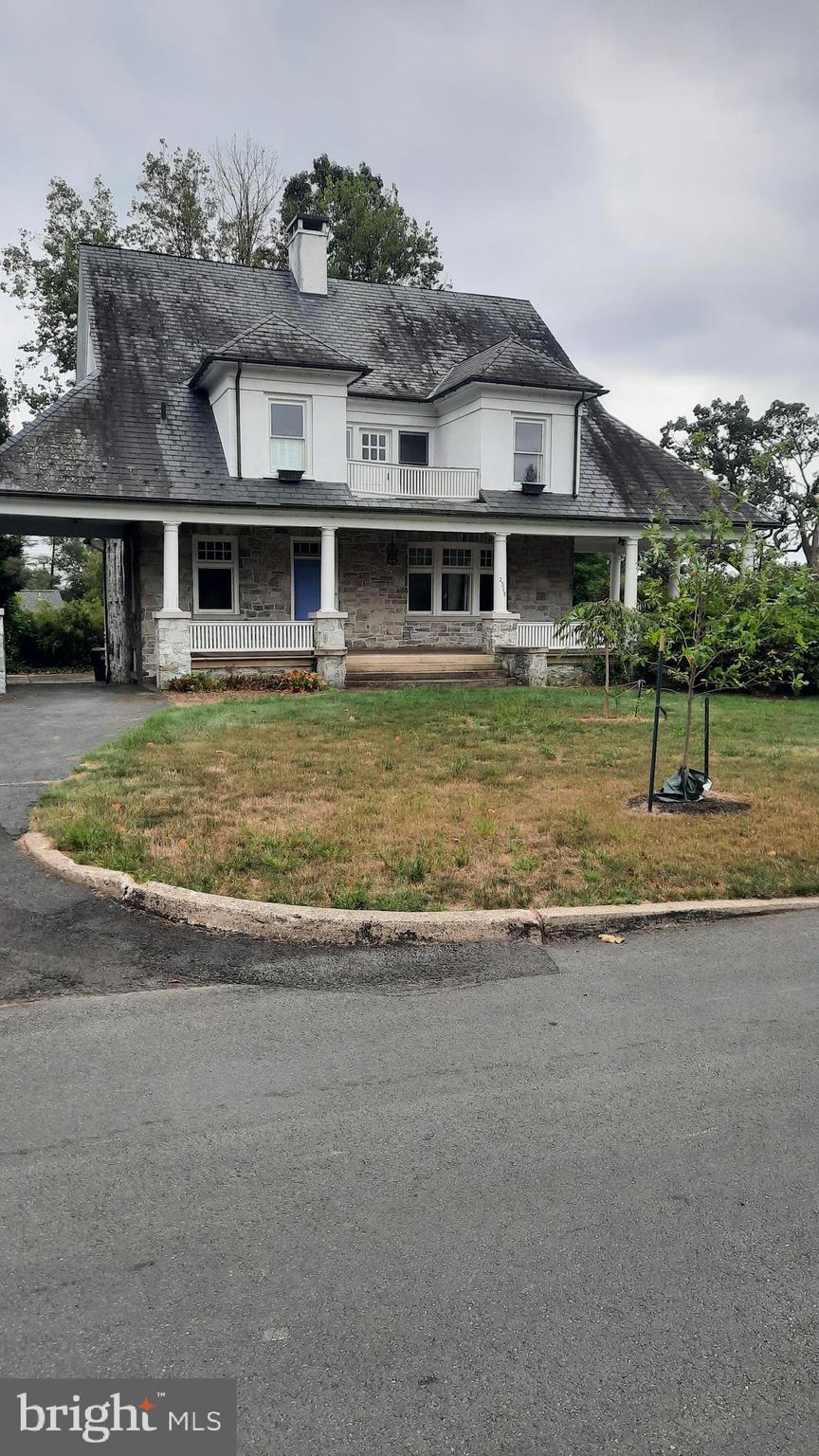 2315 MAGNOLIA DRIVE