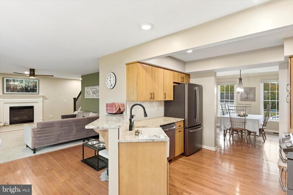 1607 CHURCHILL ROAD