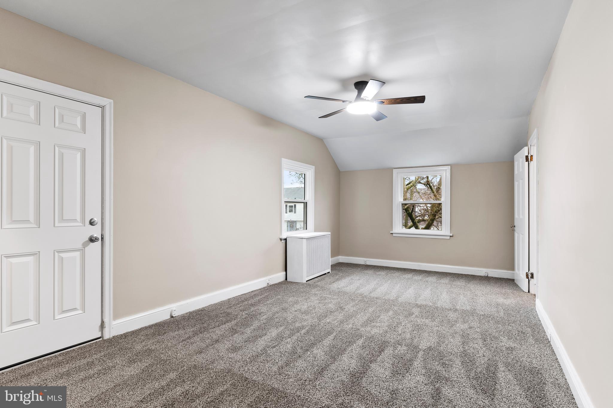 3102 SCHOOLHOUSE LANE
