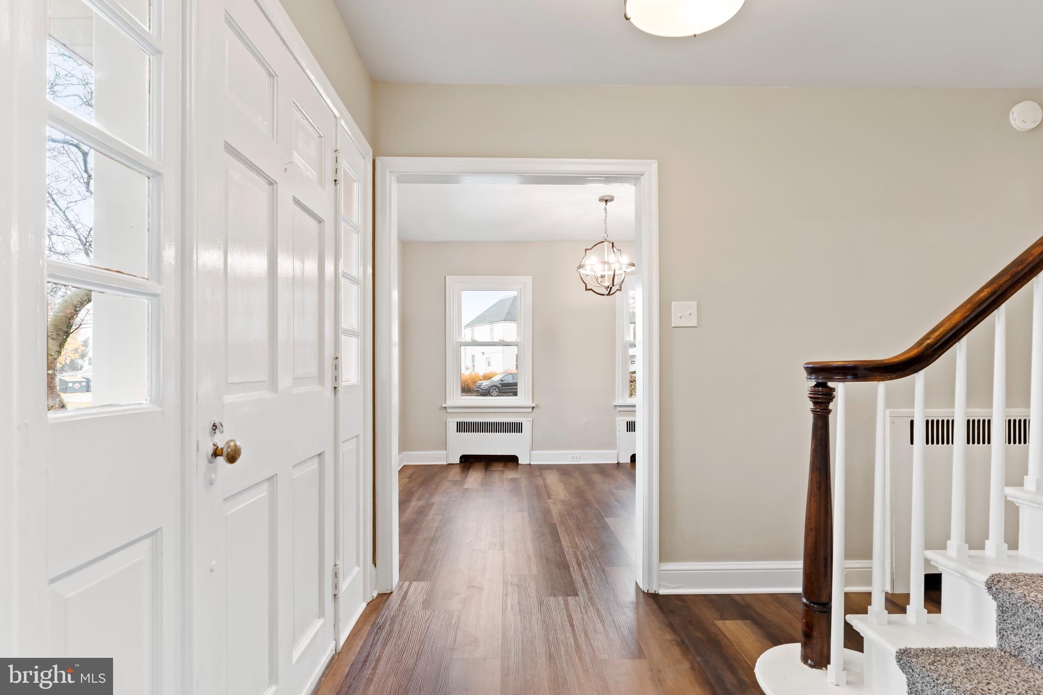 3102 SCHOOLHOUSE LANE