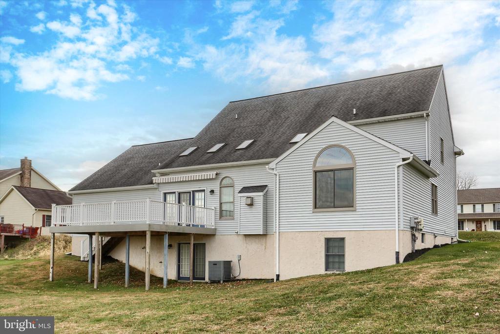 1195 CHERRINGTON LANE